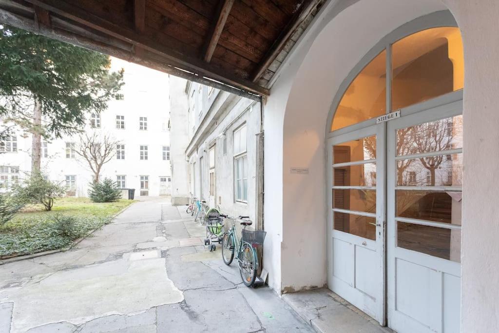 Appartement Charming & Authentic Vienna Flat - Central Located Extérieur photo